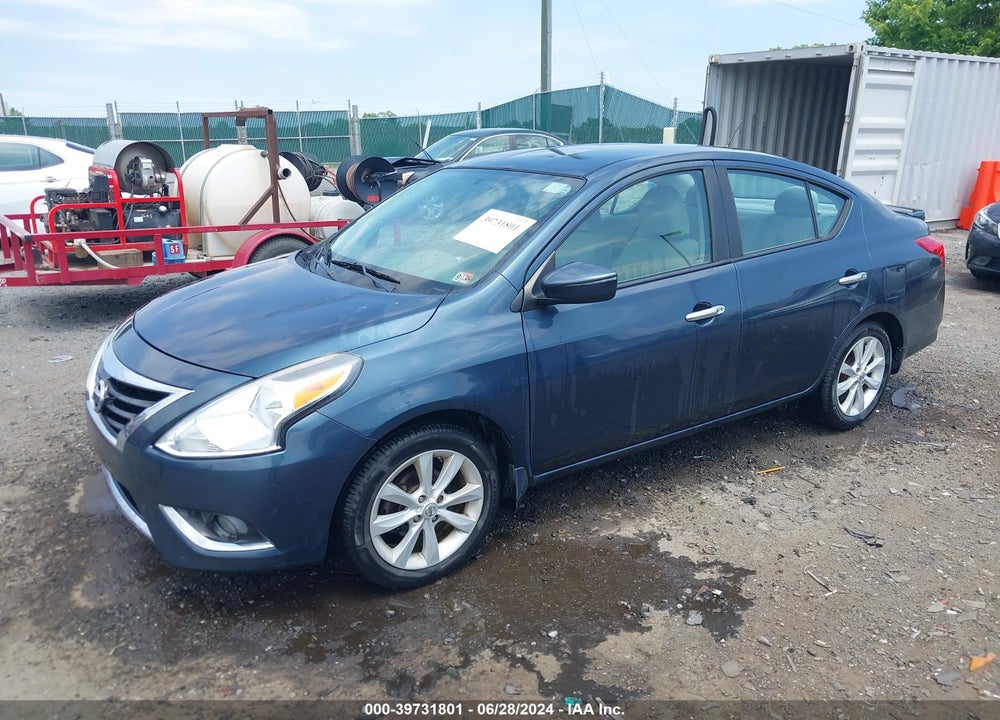 2015 NISSAN VERSA 1.6 SL VIN: 3N1CN7AP3FL911683