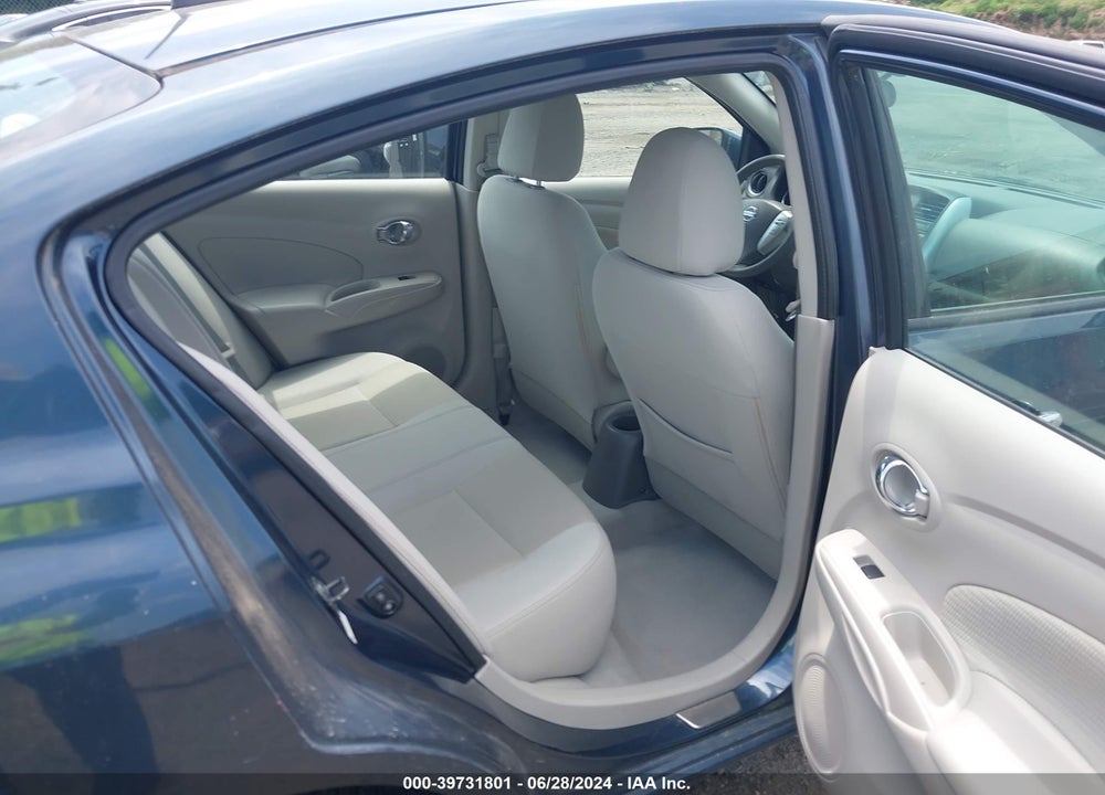 2015 NISSAN VERSA 1.6 SL VIN: 3N1CN7AP3FL911683