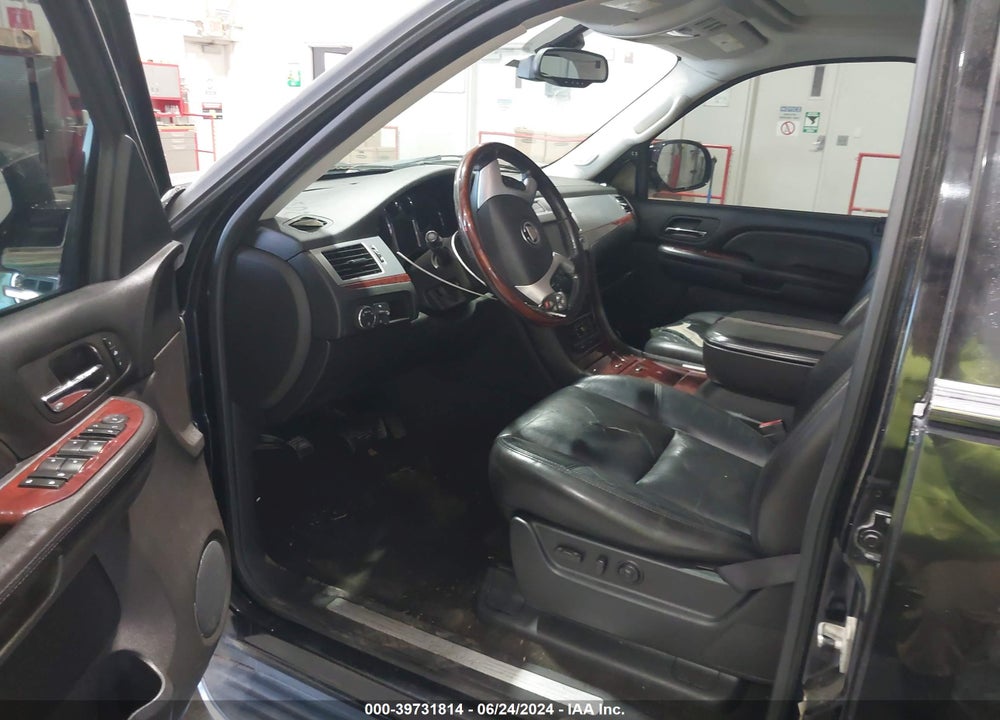 2007 CADILLAC ESCALADE ESV STANDARD VIN: 1GYFK66897R323614