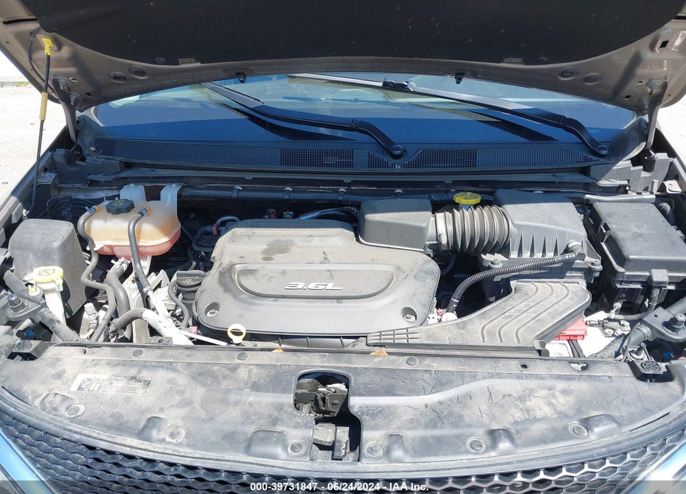 2018 CHRYSLER PACIFICA TOURING PLUS VIN: 2C4RC1FG7JR101200