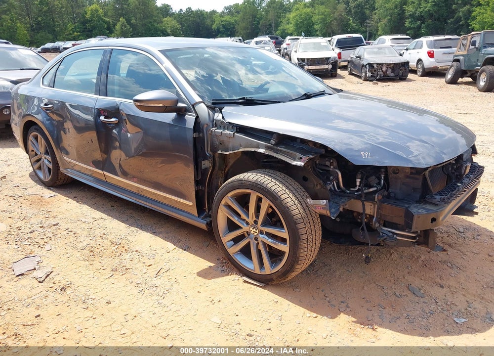 2017 VOLKSWAGEN PASSAT 1.8T R-LINE VIN: 1VWDT7A38HC021051