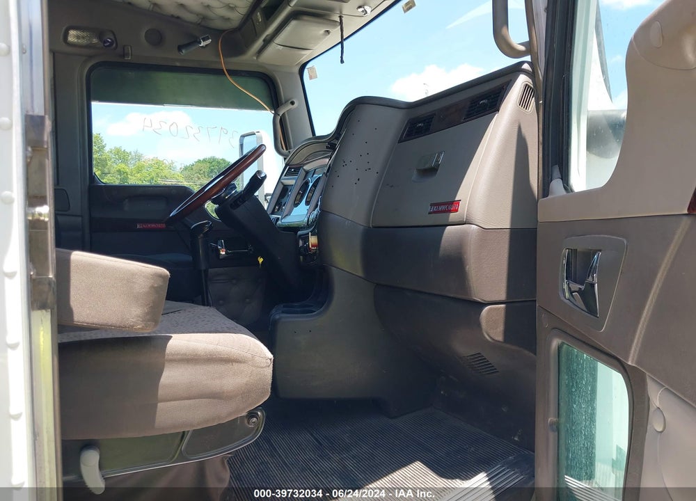 2012 KENWORTH T660 T660 VIN: 1XKAA49X9CJ287530