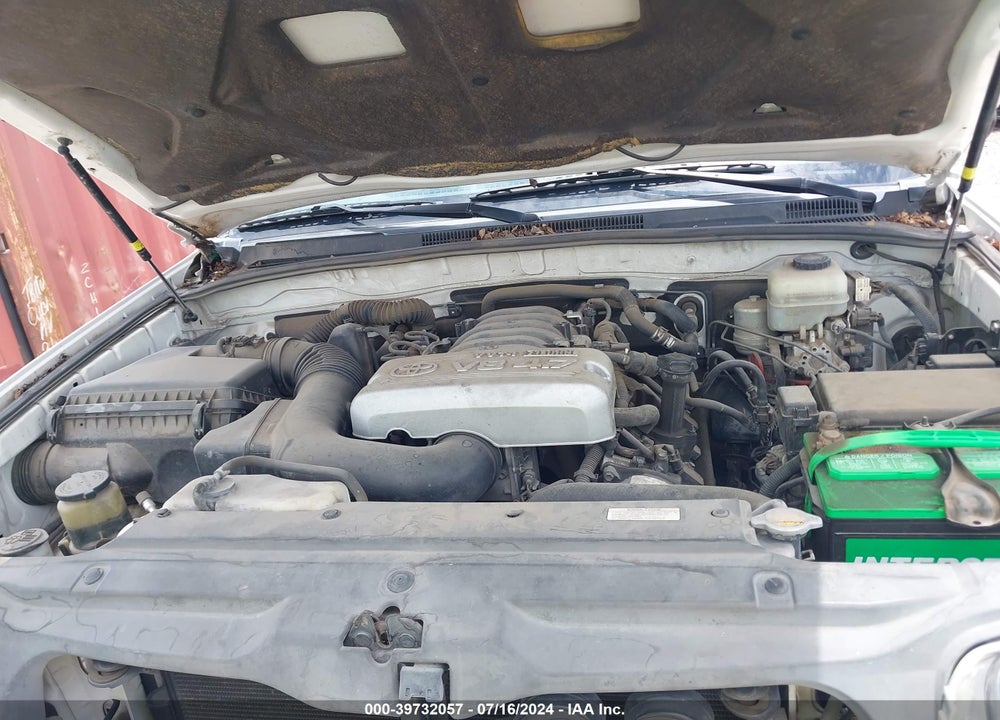 2006 TOYOTA 4RUNNER SR5 V8 VIN: JTEZT14R360026562