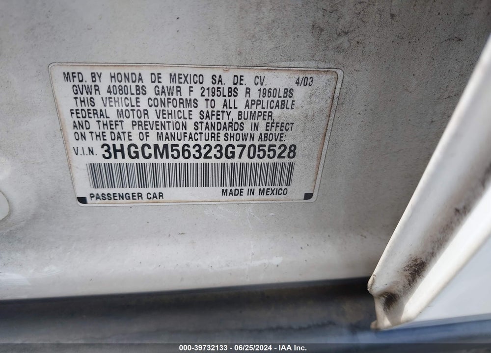 2003 HONDA ACCORD 2.4 LX VIN: 3HGCM56323G705528