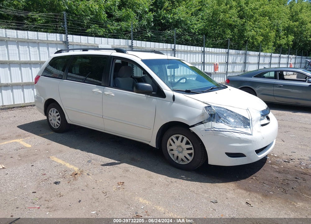 2010 TOYOTA SIENNA LE VIN: 5TDKK4CCXAS336978