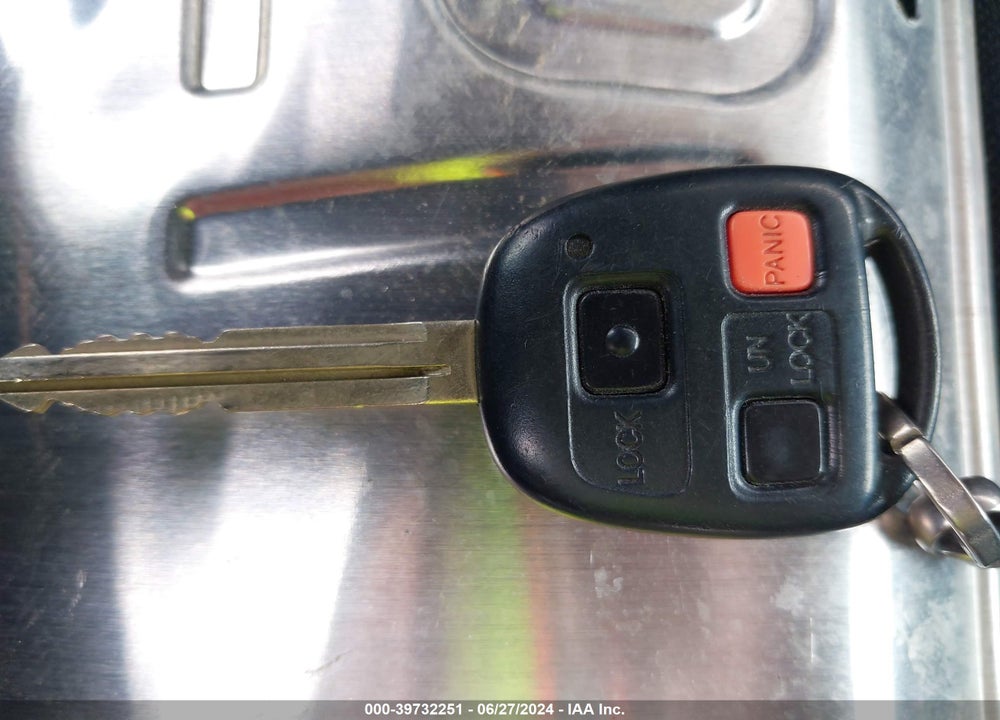 2010 TOYOTA FJ CRUISER VIN: JTEBU4BF0AK083050