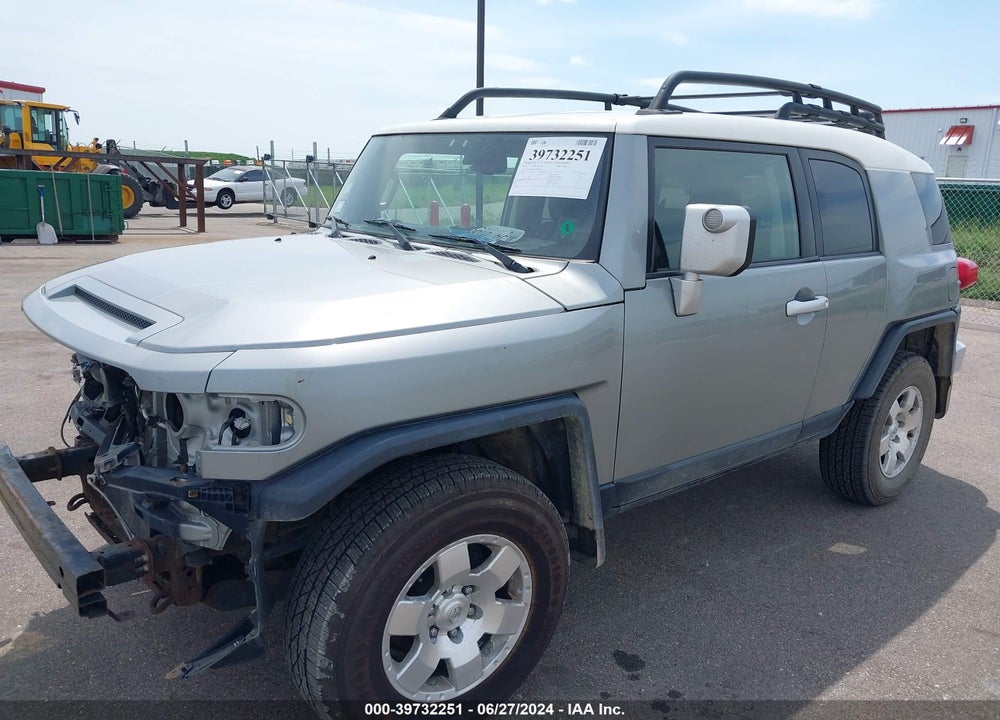 2010 TOYOTA FJ CRUISER VIN: JTEBU4BF0AK083050