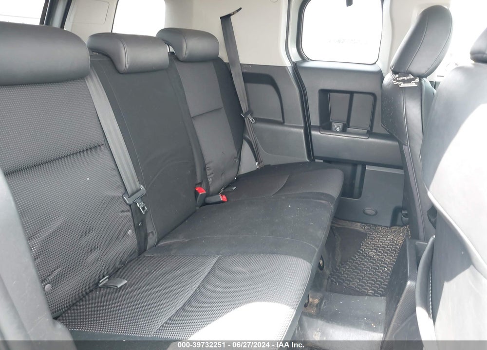 2010 TOYOTA FJ CRUISER VIN: JTEBU4BF0AK083050