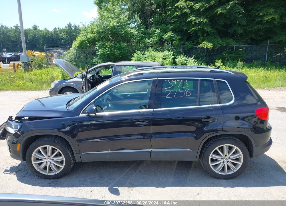 2013 VOLKSWAGEN TIGUAN SE VIN: WVGBV7AX3DW523154