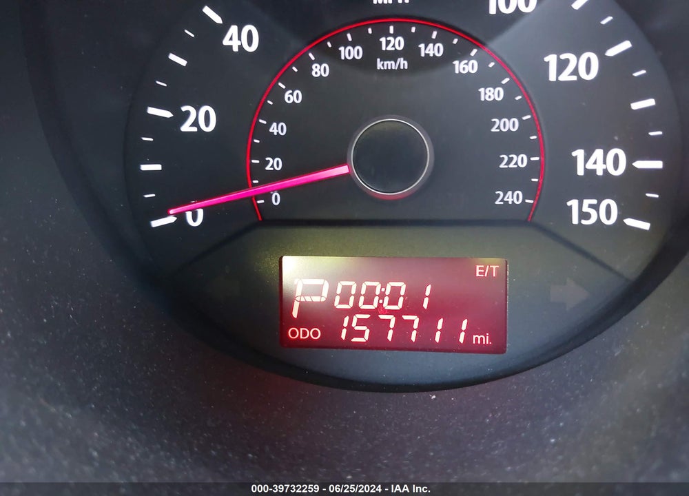2012 KIA SORENTO LX V6 VIN: 5XYKTDA28CG227538