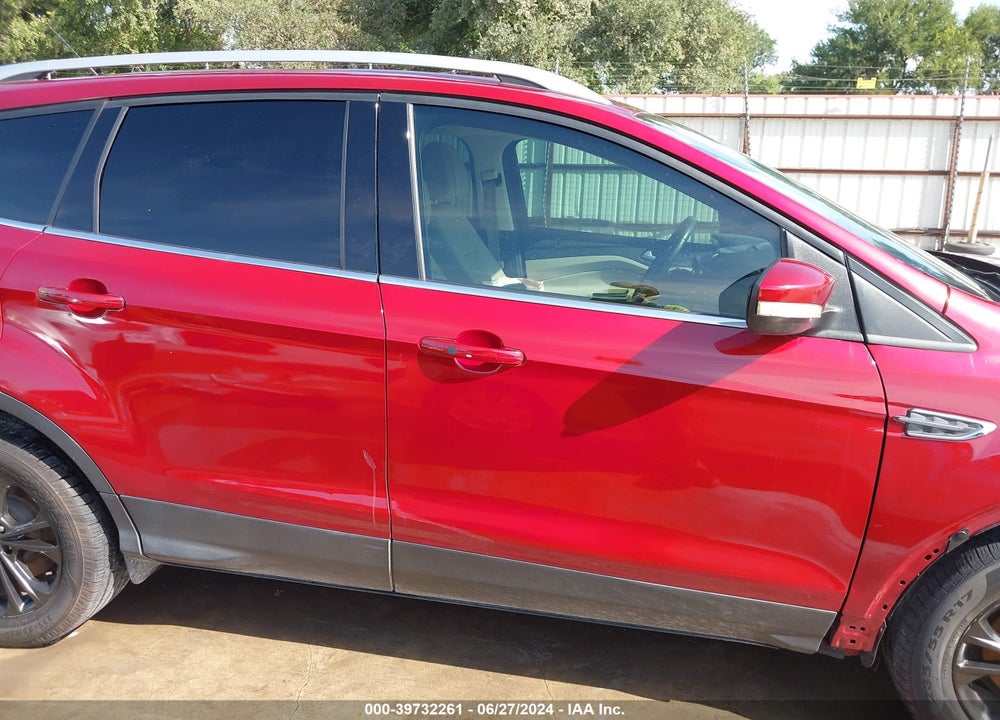 2017 FORD ESCAPE TITANIUM VIN: 1FMCU0JD4HUC95011