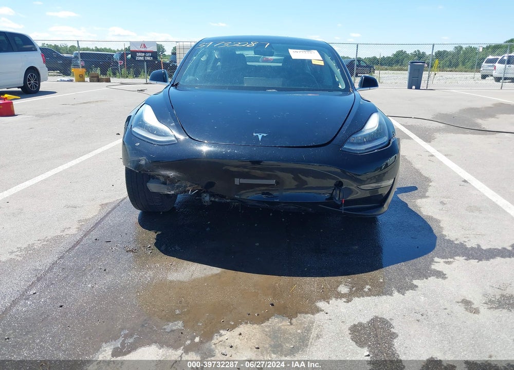 2018 TESLA MODEL 3 VIN: 5YJ3E1EA4JF109019