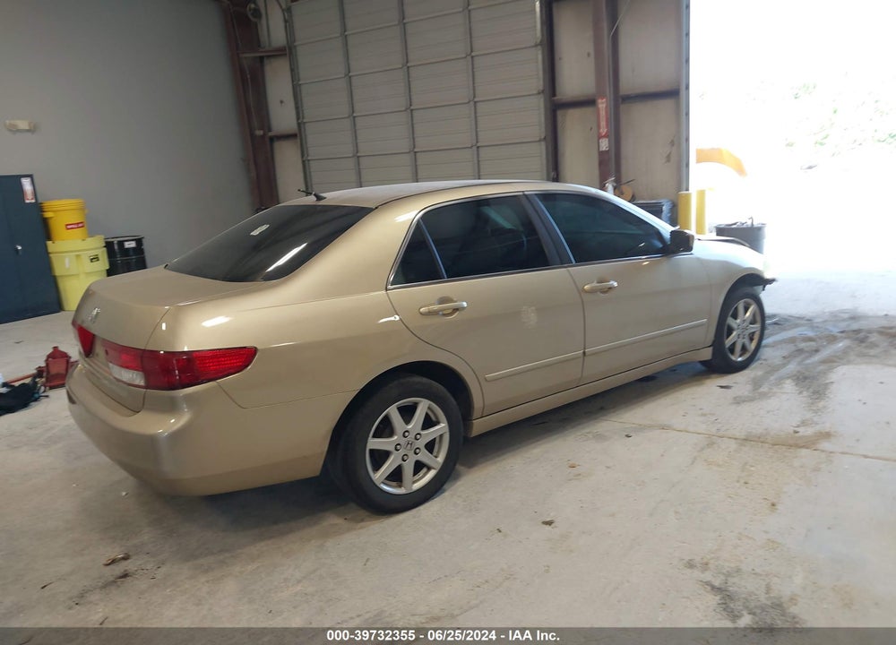 2005 HONDA ACCORD 2.4 LX VIN: 1HGCM56425A033397