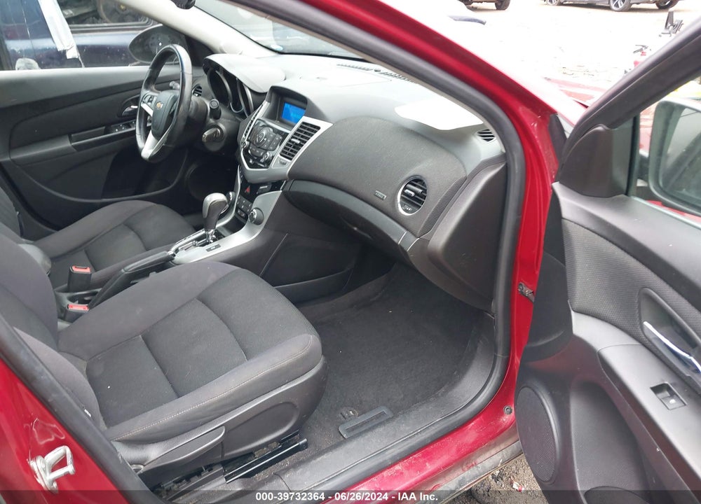 2014 CHEVROLET CRUZE 1LT AUTO VIN: 1G1PC5SB3E7245495