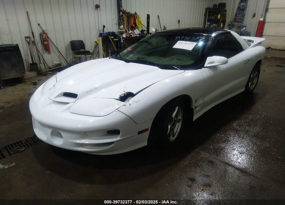 1998 PONTIAC FIREBIRD TRANS AM VIN: 2G2FV22GXW2225829