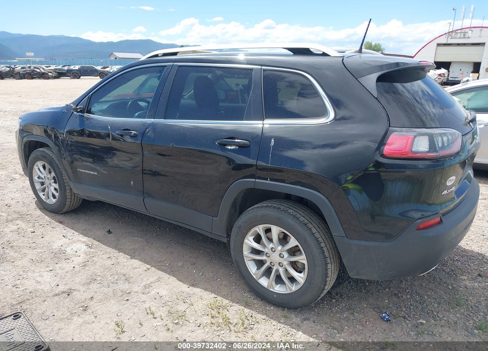2019 JEEP CHEROKEE LATITUDE 4X4 VIN: 1C4PJMCX2KD190133
