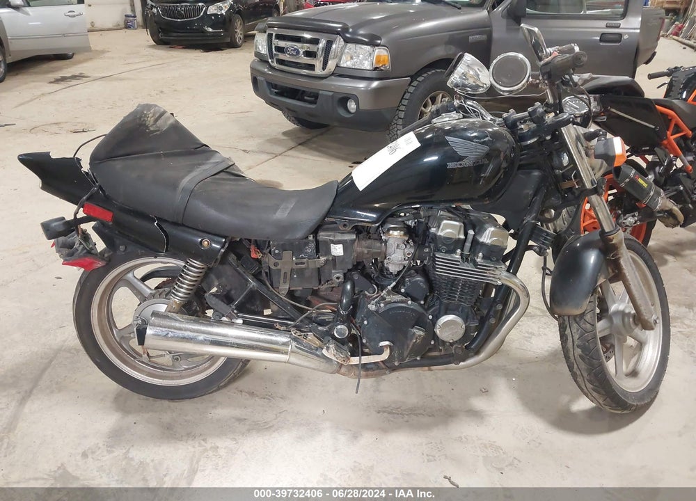 2002 HONDA CB750 VIN: JH2RC38002M000359