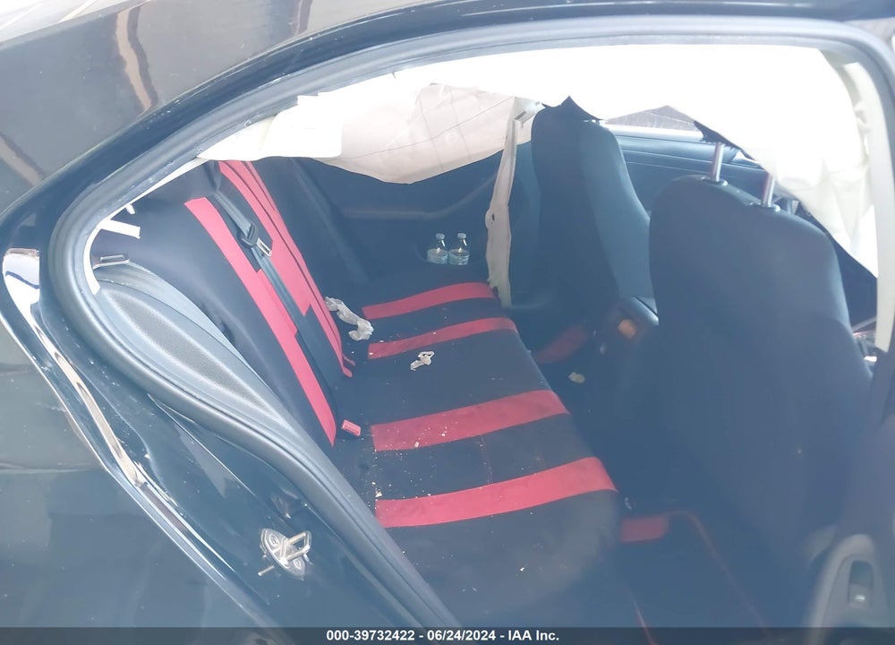 2015 VOLKSWAGEN JETTA 2.0L S VIN: 3VW2K7AJ3FM316787