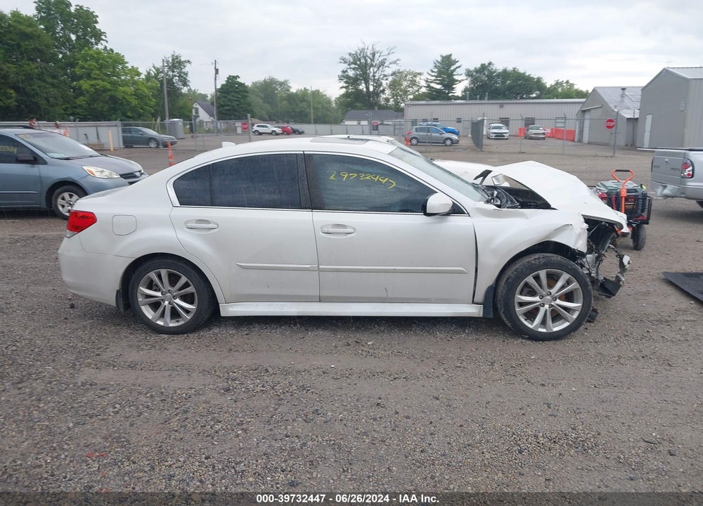 2014 SUBARU LEGACY 2.5I LIMITED VIN: 4S3BMCN62E3019005