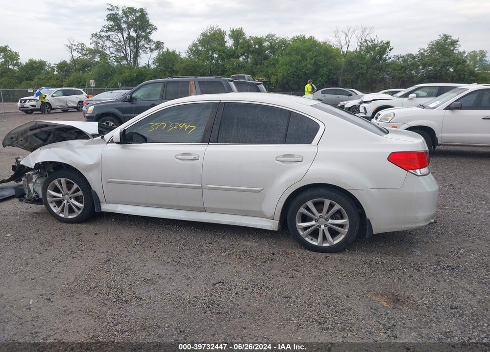 2014 SUBARU LEGACY 2.5I LIMITED VIN: 4S3BMCN62E3019005