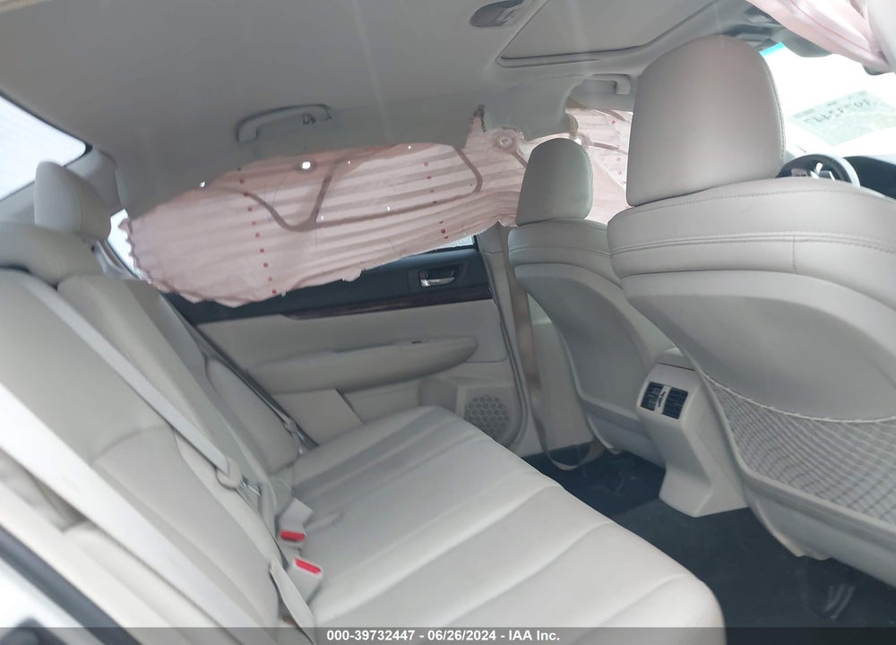 2014 SUBARU LEGACY 2.5I LIMITED VIN: 4S3BMCN62E3019005