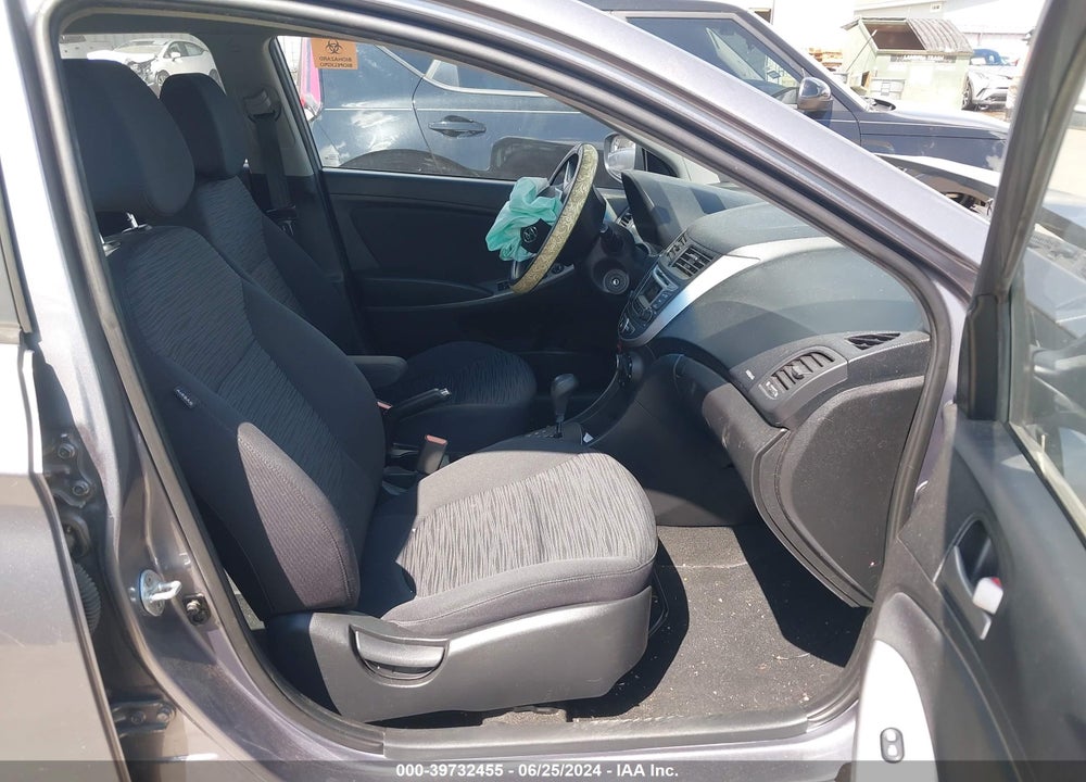 2016 HYUNDAI ACCENT SE VIN: KMHCT5AEXGU286112