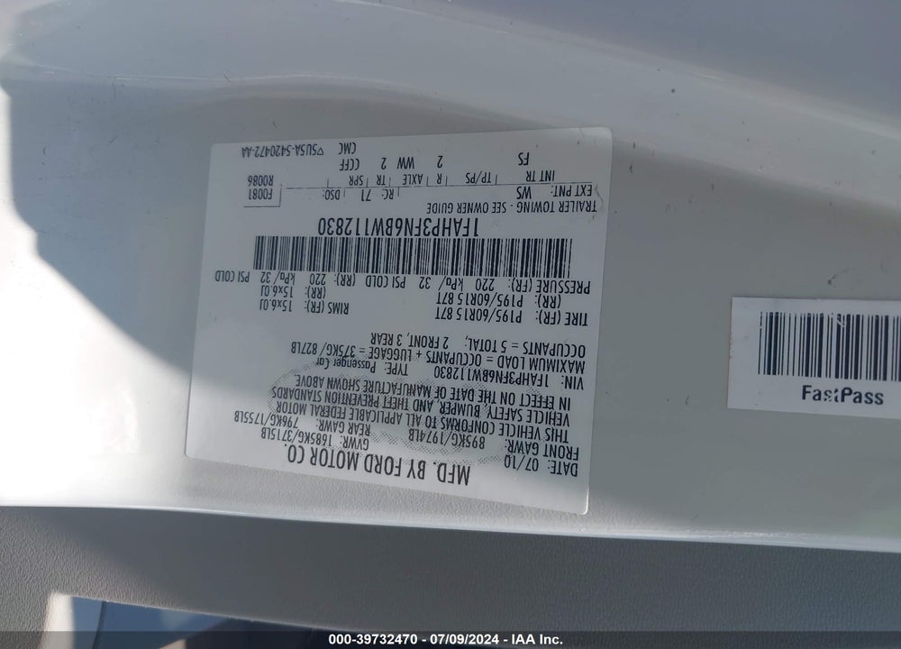 2011 FORD FOCUS SE VIN: 1FAHP3FN6BW112830