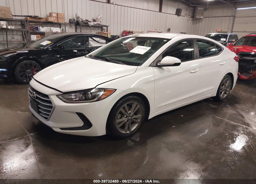 2018 HYUNDAI ELANTRA SEL VIN: 5NPD84LF9JH289000