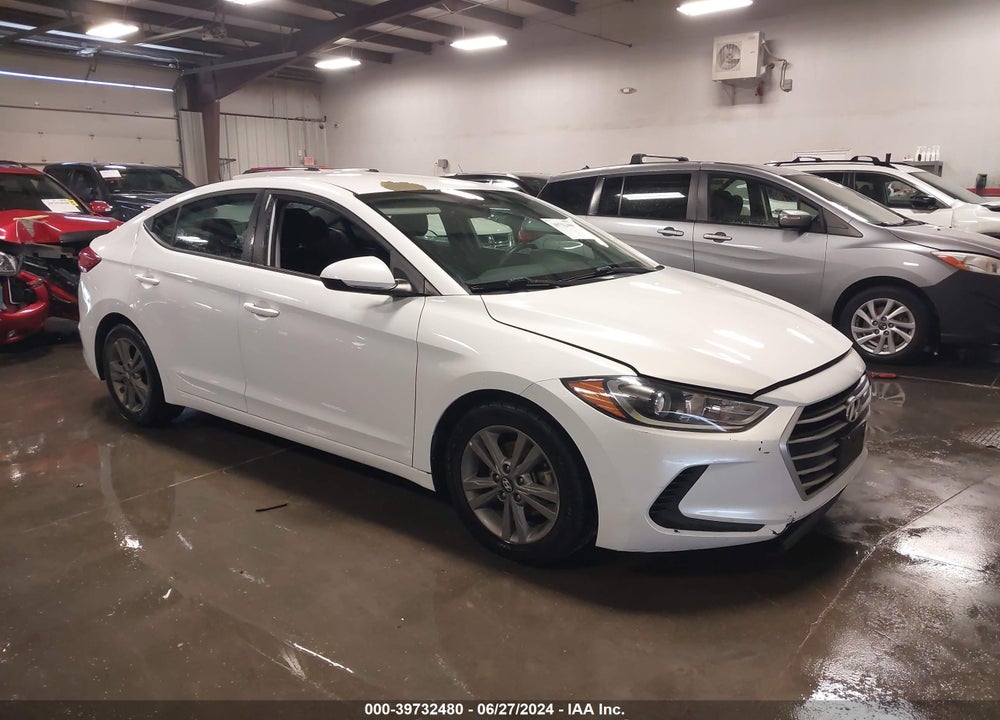 2018 HYUNDAI ELANTRA SEL VIN: 5NPD84LF9JH289000