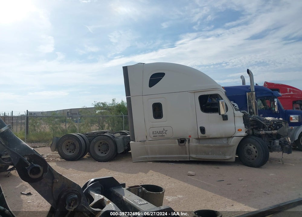 2016 FREIGHTLINER CASCADIA 125 VIN: 3AKJGLDR9GSGY7028