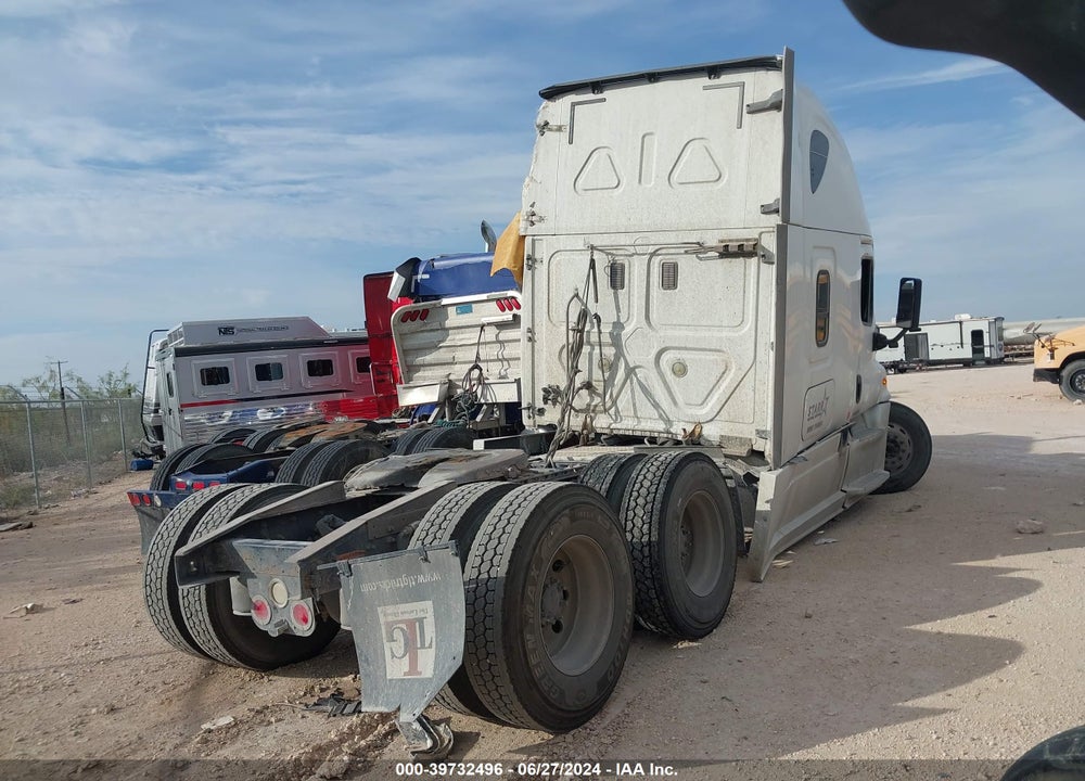 2016 FREIGHTLINER CASCADIA 125 VIN: 3AKJGLDR9GSGY7028