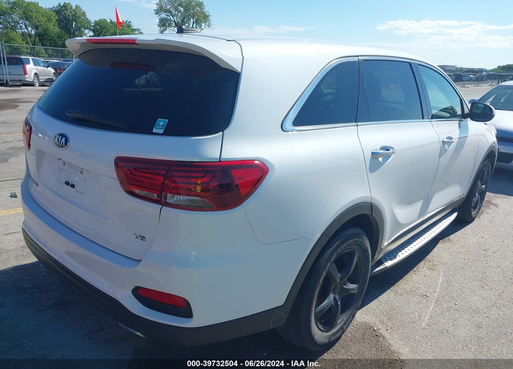 2019 KIA SORENTO 3.3L LX VIN: 5XYPGDA57KG489733