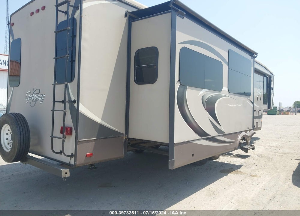 2015 HEARTLAND RV GATEWAY 3500RE VIN: 5SFSG3829FE285575