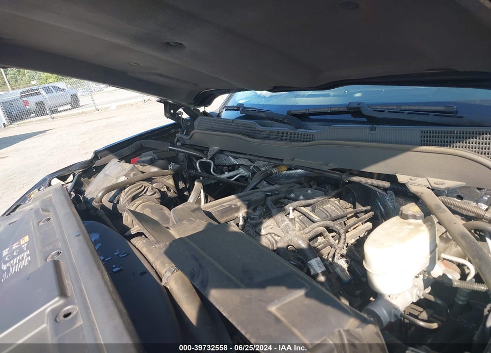 2015 CHEVROLET SILVERADO 2500HD LT VIN: 1GC1KVEG4FF594695