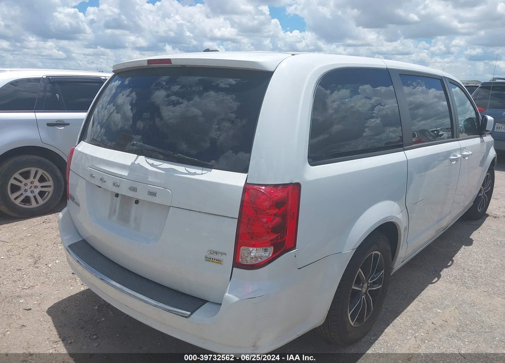 2018 DODGE GRAND CARAVAN GT VIN: 2C4RDGEG3JR214837