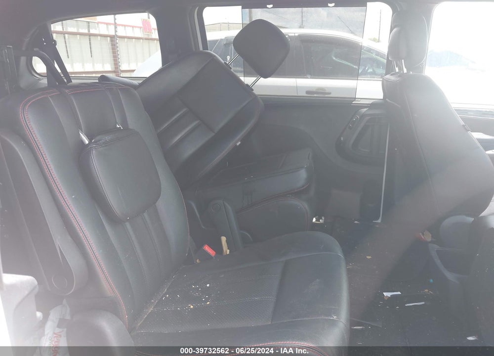 2018 DODGE GRAND CARAVAN GT VIN: 2C4RDGEG3JR214837