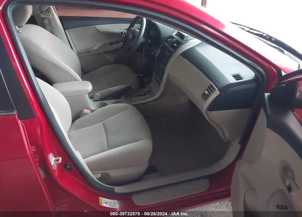 2013 TOYOTA COROLLA LE VIN: 2T1BU4EE4DC005318