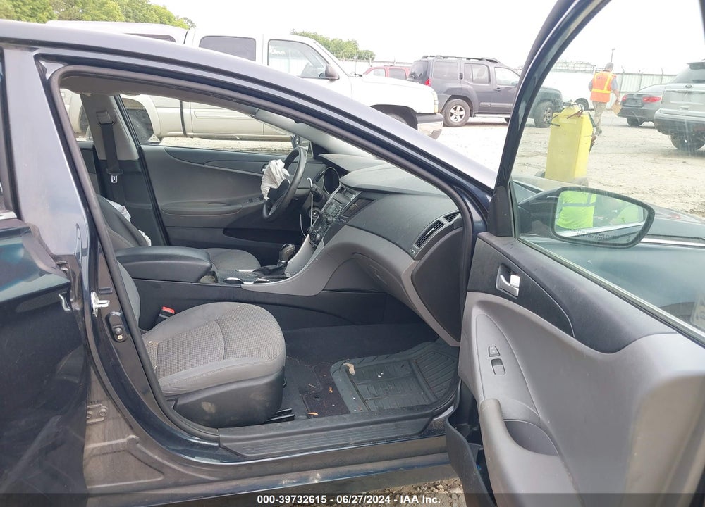 2011 HYUNDAI SONATA GLS VIN: 5NPEB4AC6BH256763