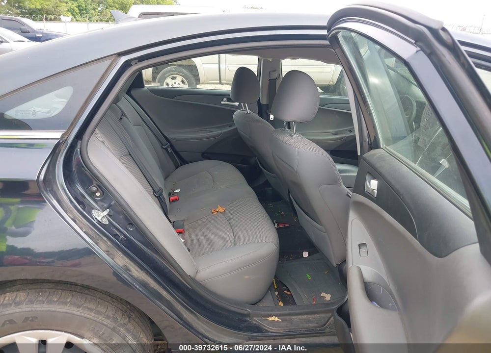2011 HYUNDAI SONATA GLS VIN: 5NPEB4AC6BH256763