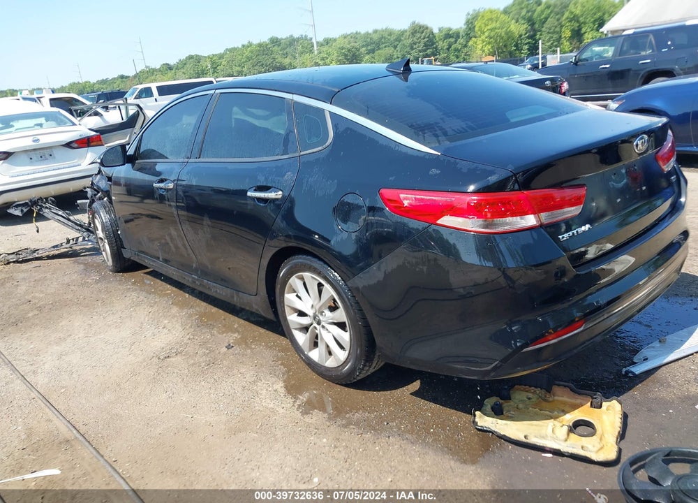 2016 KIA OPTIMA EX VIN: 5XXGU4L34GG085840