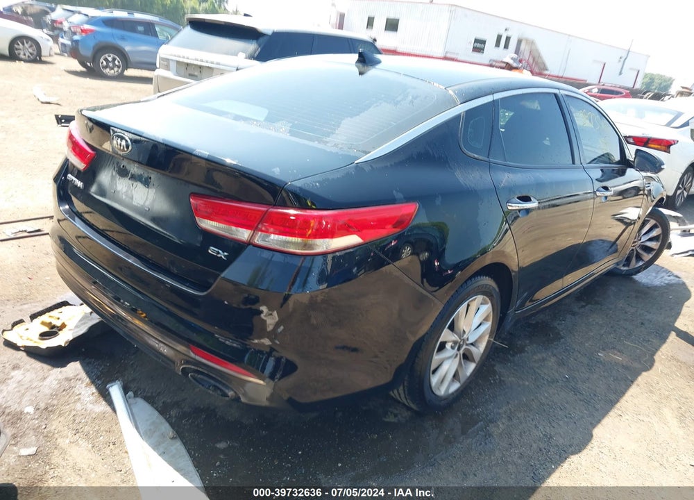 2016 KIA OPTIMA EX VIN: 5XXGU4L34GG085840