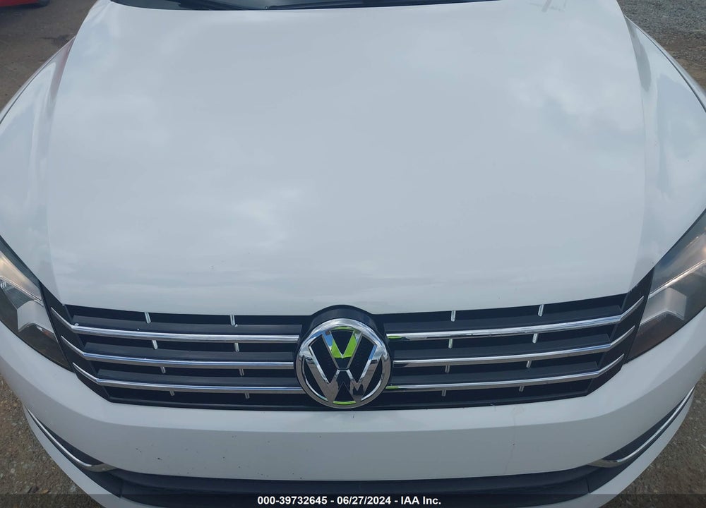 2013 VOLKSWAGEN PASSAT 2.5L SE VIN: 1VWBH7A38DC037124