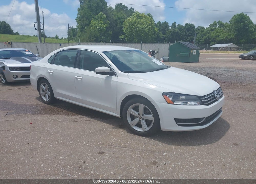 2013 VOLKSWAGEN PASSAT 2.5L SE VIN: 1VWBH7A38DC037124