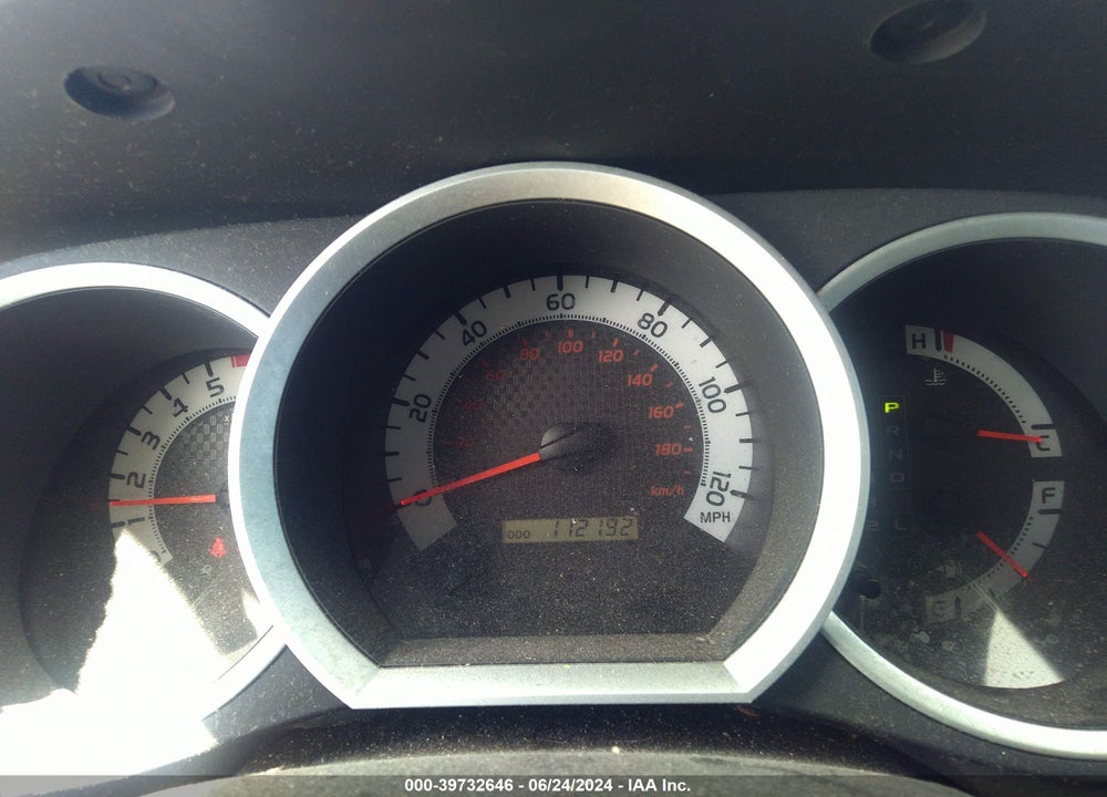 2015 TOYOTA TACOMA BASE V6 VIN: 3TMLU4EN9FM174085