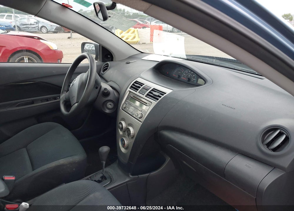 2012 TOYOTA YARIS VIN: JTDBT4K32CL019974