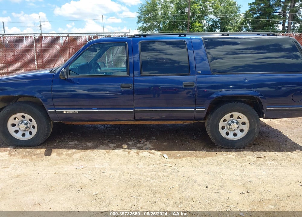 1996 CHEVROLET SUBURBAN K1500 VIN: 3GNFK16R6TG165316