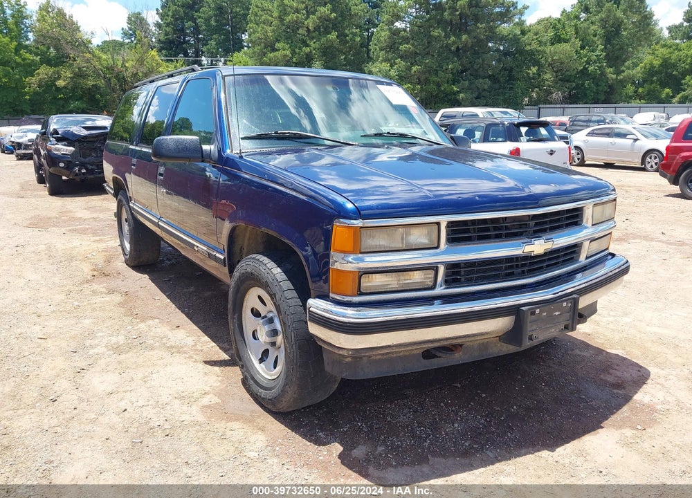 1996 CHEVROLET SUBURBAN K1500 VIN: 3GNFK16R6TG165316
