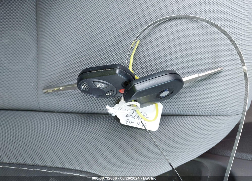 2015 FORD ESCAPE SE VIN: 1FMCU9GX1FUC22794