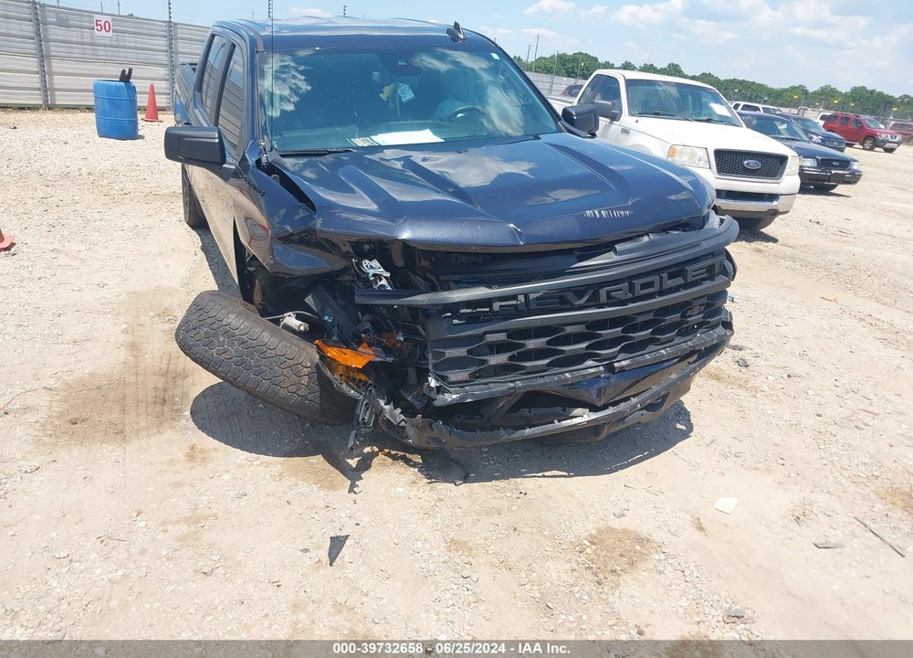 2022 CHEVROLET SILVERADO 1500 2WD SHORT BED CUSTOM VIN: 1GCPABEK5NZ562528