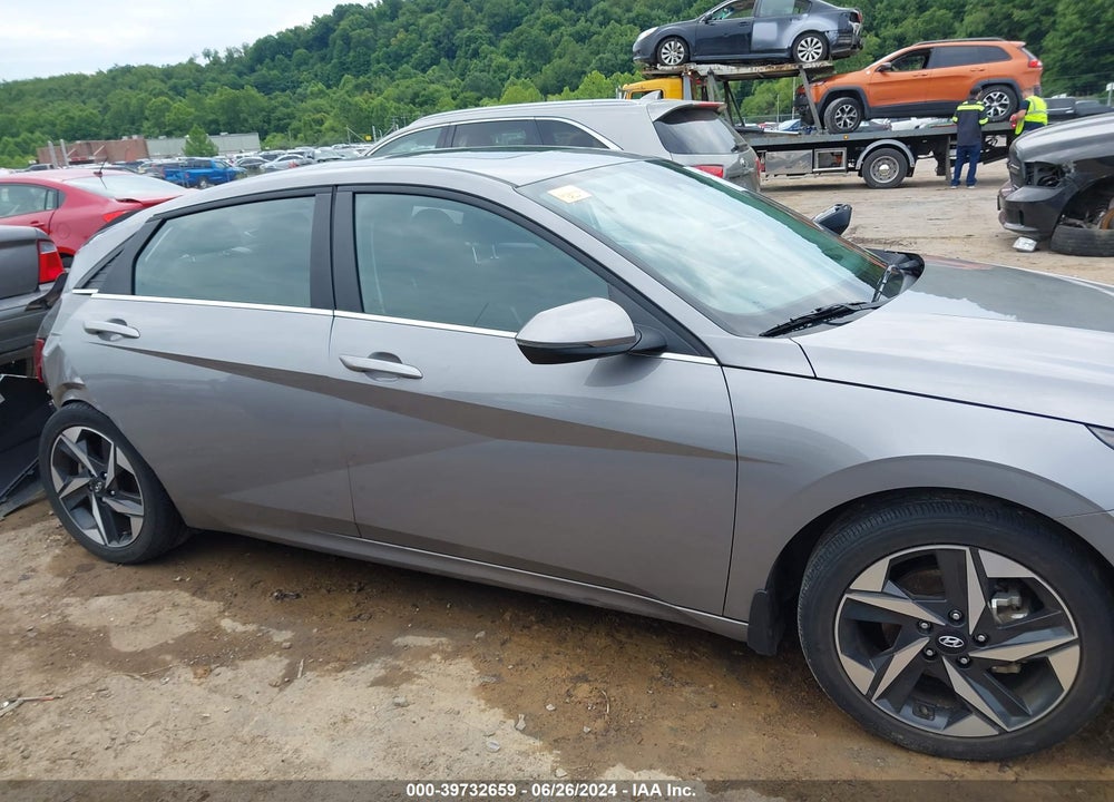 2022 HYUNDAI ELANTRA SEL VIN: KMHLN4AG2NU332504